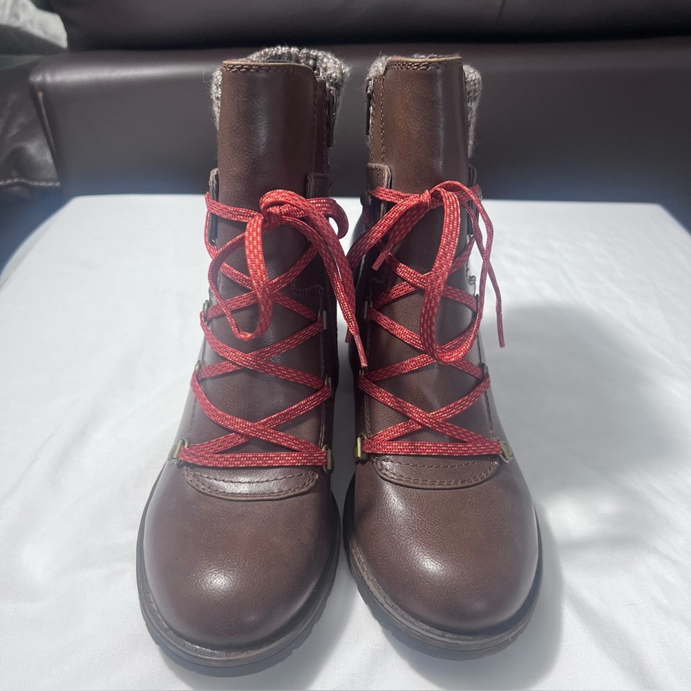 Baretraps Donah Brown Boots - Size 10 - New without box